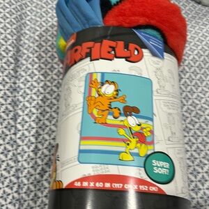Garfield Nickelodeon kids throw new in packaging